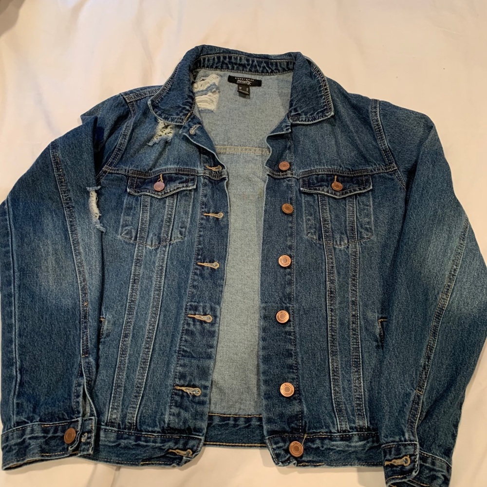 Women’s Denim Jacket sz Medium